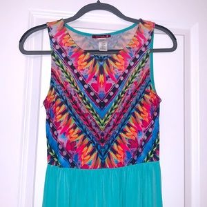 Sievergate Patterned Maxi Dress: Medium